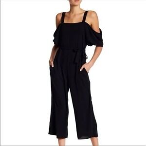 Know One Cares Navy Blue Medium Straps‎ Cold Shoulder Cropped Jumpsuit